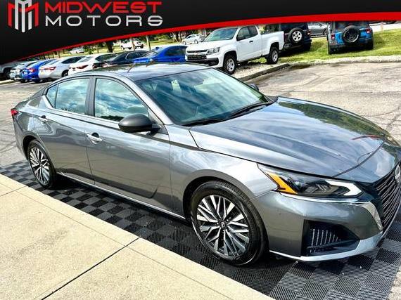 NISSAN ALTIMA 2025 1N4BL4DV8SN341610 image