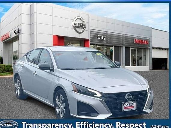 NISSAN ALTIMA 2025 1N4BL4BV0SN343516 image