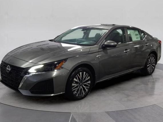 NISSAN ALTIMA 2025 1N4BL4DW0SN307718 image