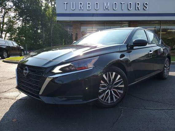 NISSAN ALTIMA 2025 1N4BL4DV8SN351148 image