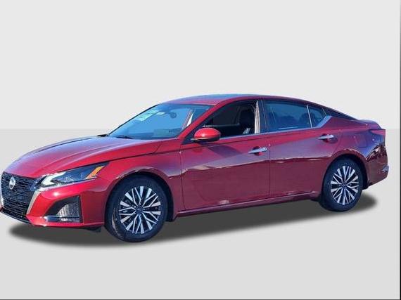 NISSAN ALTIMA 2025 1N4BL4DV1SN300672 image