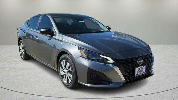 NISSAN ALTIMA 2025 1N4BL4BV2SN301011 image