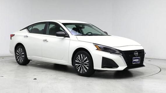 NISSAN ALTIMA 2025 1N4BL4DW5SN358521 image