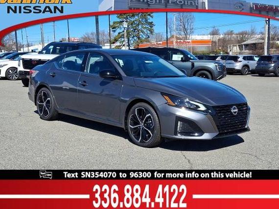 NISSAN ALTIMA 2025 1N4BL4CVXSN354070 image
