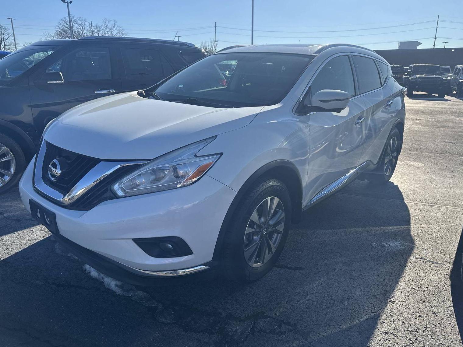 NISSAN MURANO 2017 5N1AZ2MH7HN177547 image