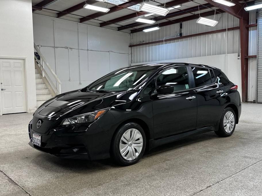 NISSAN LEAF 2023 1N4AZ1BV2PC557726 image