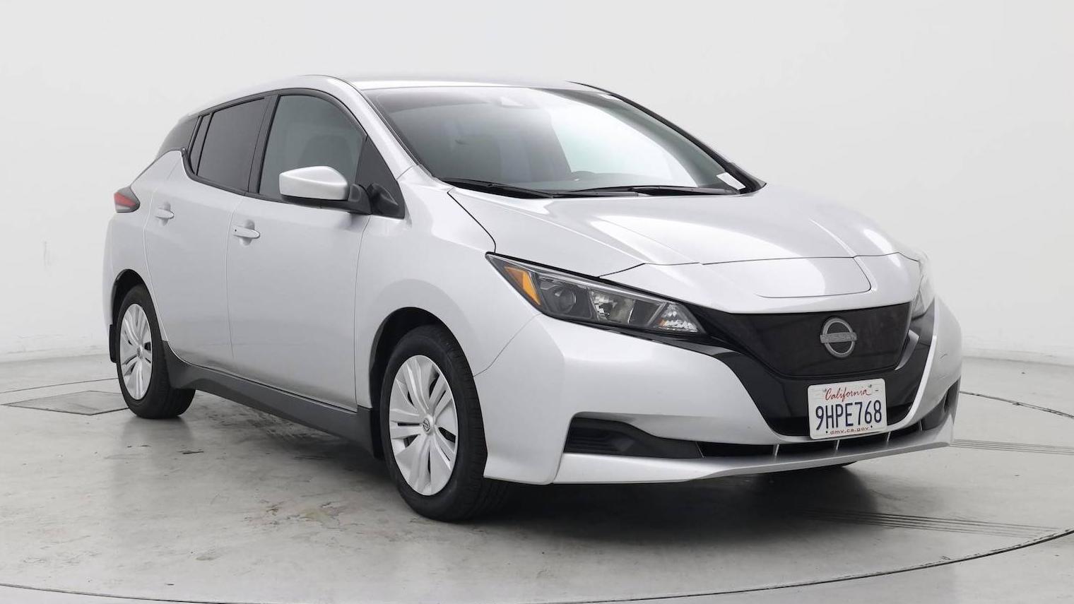 NISSAN LEAF 2023 1N4AZ1BV3PC555001 image