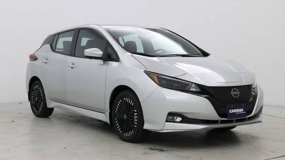 NISSAN LEAF 2023 1N4CZ1CV8PC563117 image
