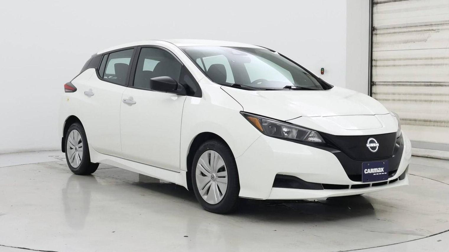 NISSAN LEAF 2023 1N4AZ1BV7PC557172 image