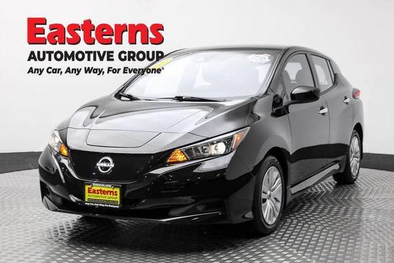 NISSAN LEAF 2023 1N4AZ1BV0PC557658 image