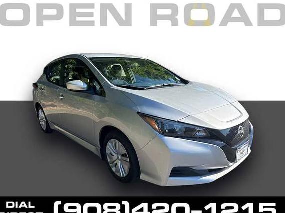 NISSAN LEAF 2023 1N4AZ1BV7PC561402 image