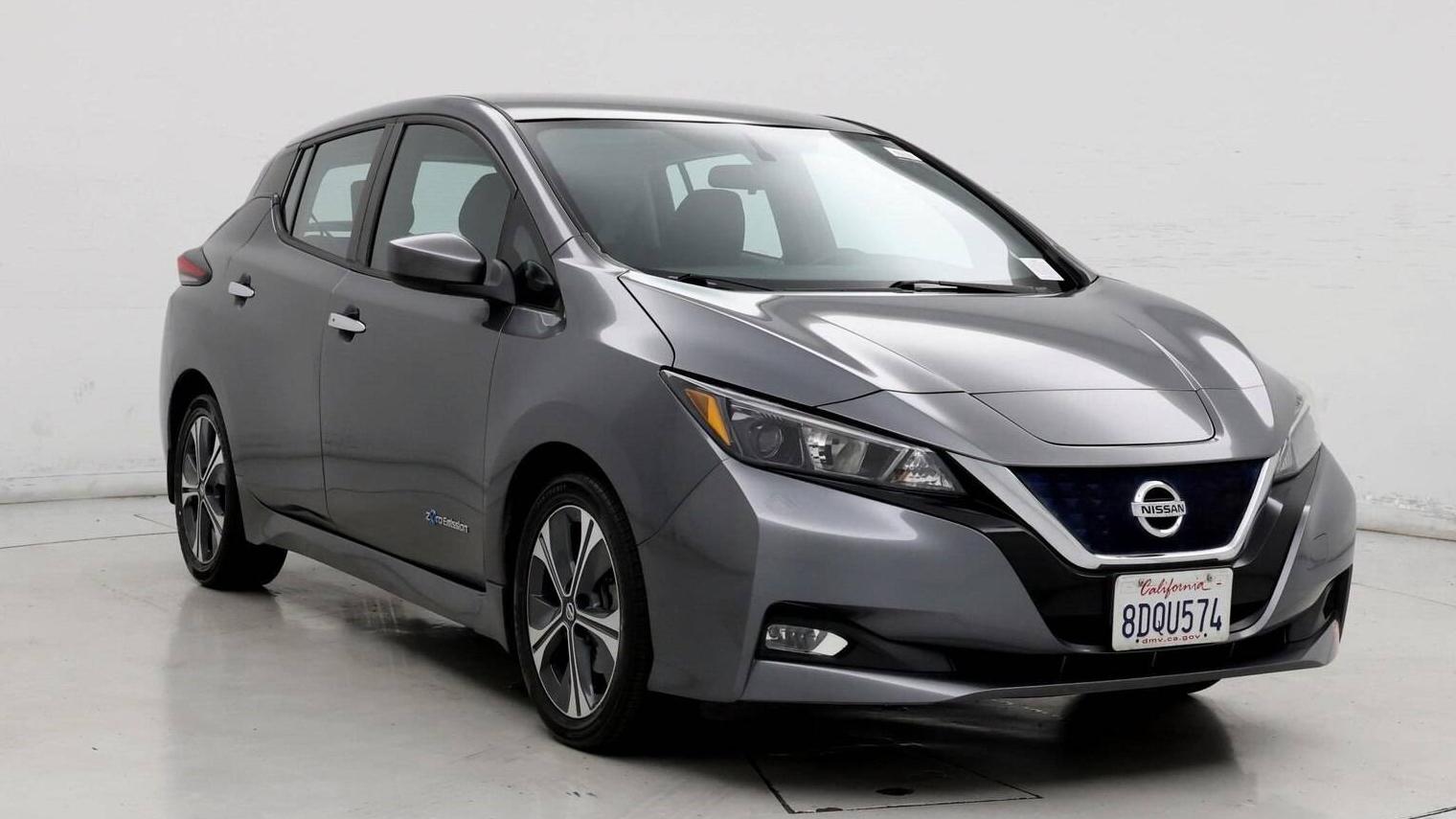 NISSAN LEAF 2018 1N4AZ1CPXJC308081 image