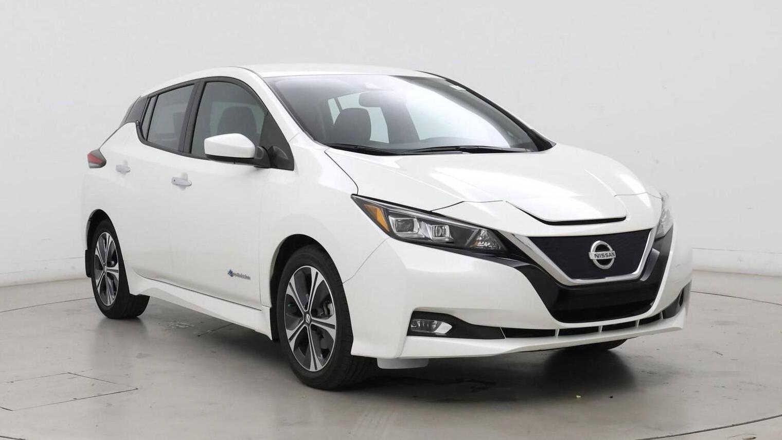 NISSAN LEAF 2018 1N4AZ1CP9JC308573 image