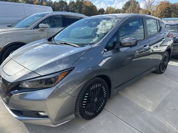 NISSAN LEAF 2024 1N4CZ1CV5RC552109 image