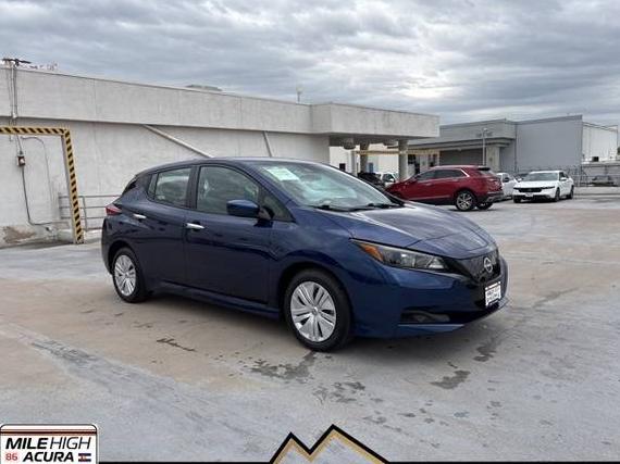 NISSAN LEAF 2025 1N4AZ1BV6SC562596 image