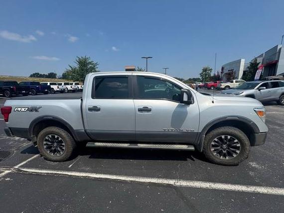 NISSAN TITAN 2019 1N6AA1E57KN518282 image