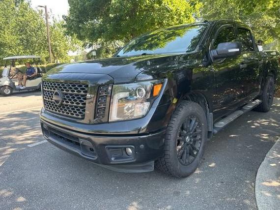 NISSAN TITAN 2018 1N6AA1E62JN537538 image