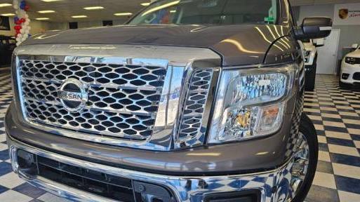 NISSAN TITAN 2018 1N6AA1E51JN512878 image