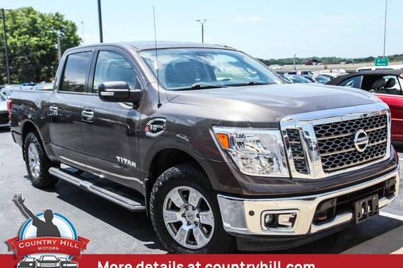 NISSAN TITAN 2017 1N6AA1E51HN503818 image