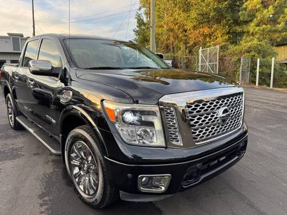 NISSAN TITAN 2017 1N6AA1E55HN520962 image