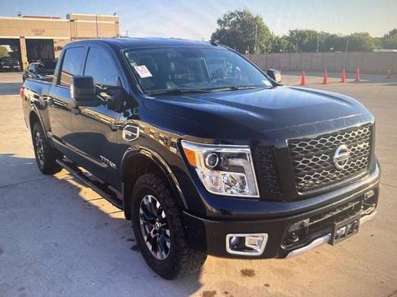 NISSAN TITAN 2017 1N6AA1E52HN548556 image