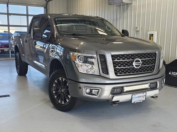 NISSAN TITAN 2017 1N6BA1F44HN565045 image