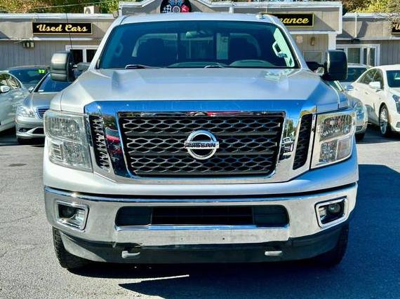 NISSAN TITAN 2017 1N6BA1C38HN560104 image