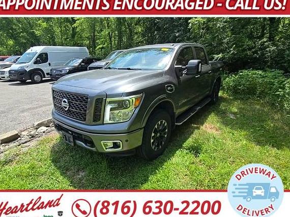 NISSAN TITAN 2017 1N6AA1E5XHN505082 image