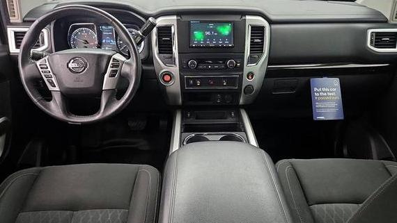 NISSAN TITAN 2017 1N6AA1E62HN520913 image