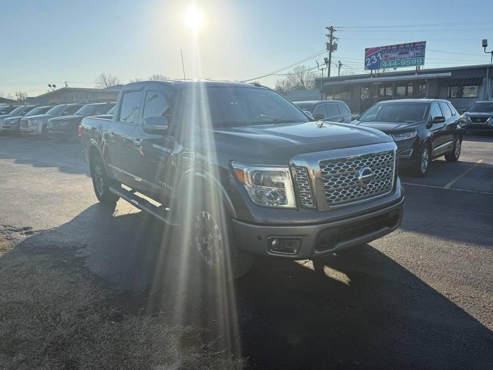 NISSAN TITAN 2017 1N6AA1E54HN546873 image