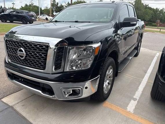 NISSAN TITAN 2017 1N6AA1E53HN568007 image