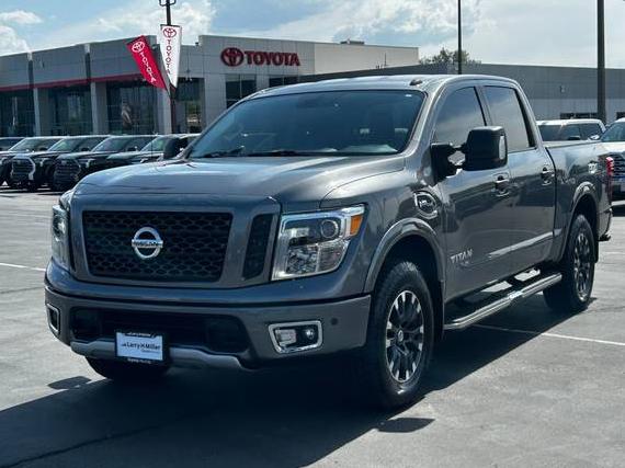 NISSAN TITAN 2017 1N6AA1E51HN555787 image