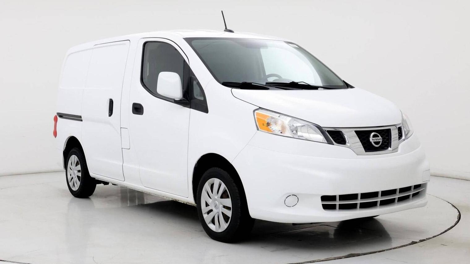 NISSAN NV200 2017 3N6CM0KN0HK698430 image