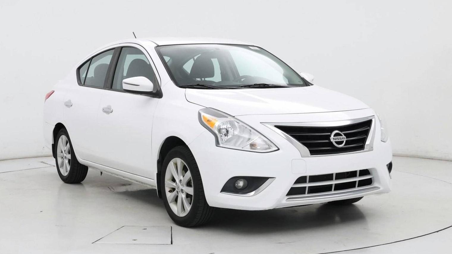 NISSAN VERSA 2016 3N1CN7AP8GL904679 image