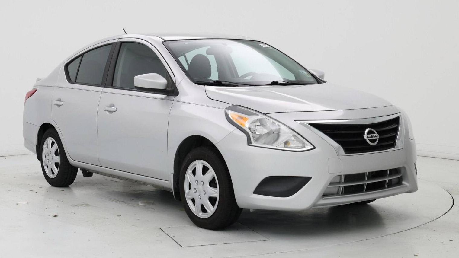 NISSAN VERSA 2016 3N1CN7AP0GL910797 image