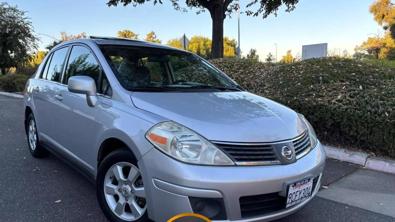 NISSAN VERSA 2008 3N1BC11E78L401319 image