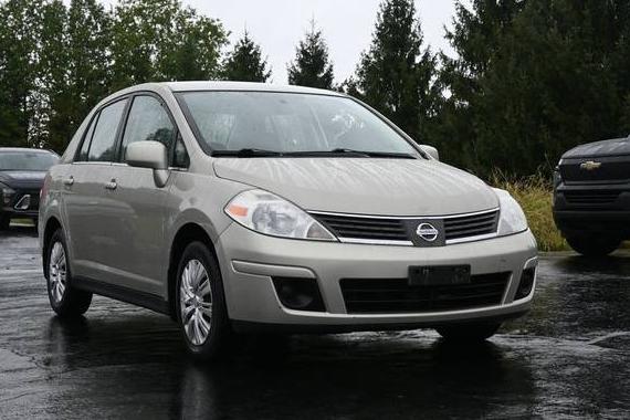 NISSAN VERSA 2008 3N1BC11E58L408236 image