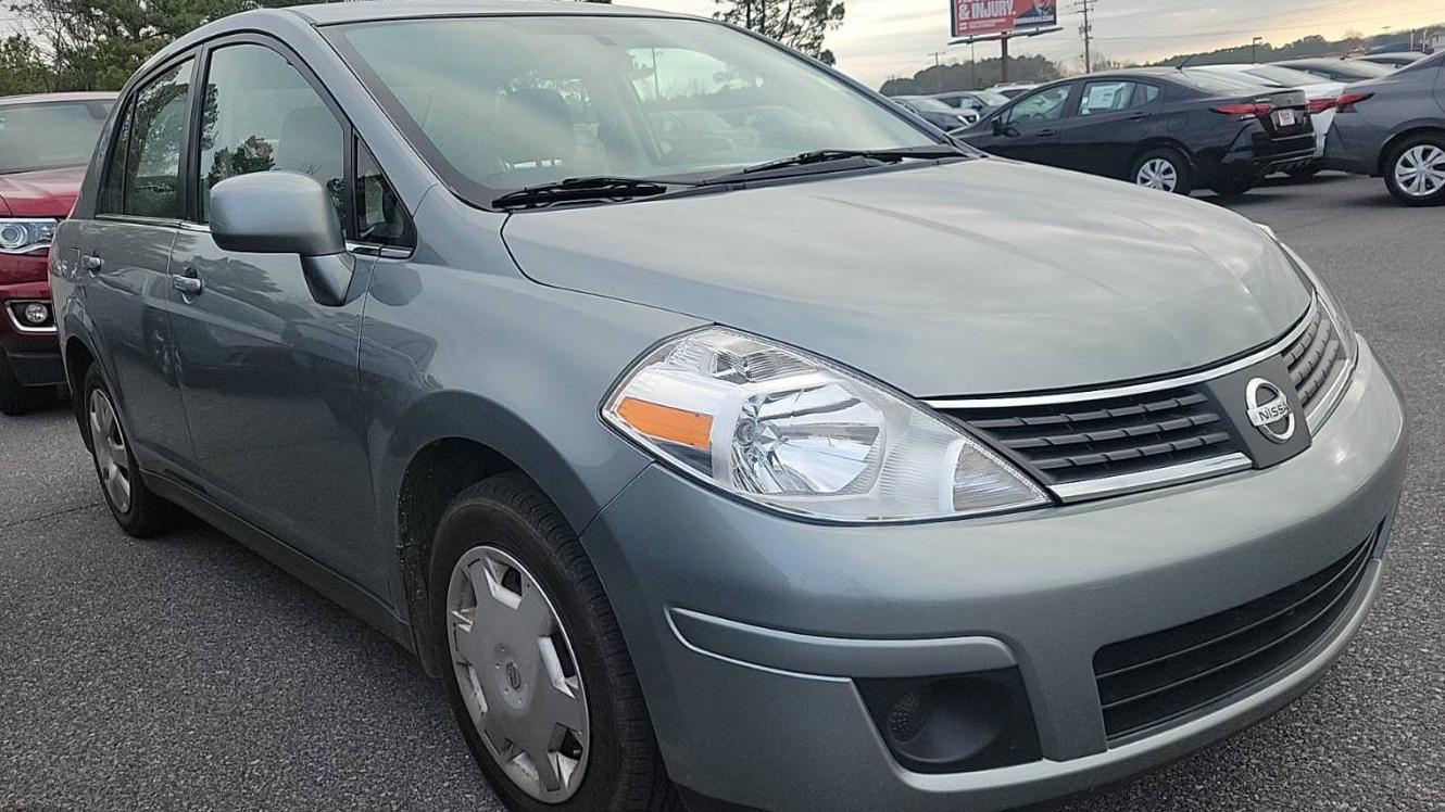 NISSAN VERSA 2008 3N1BC11E58L417468 image