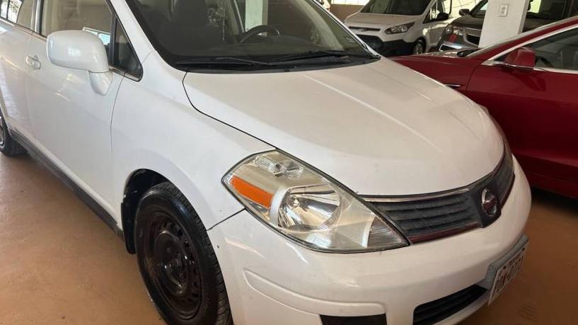 NISSAN VERSA 2008 3N1BC11E58L430415 image