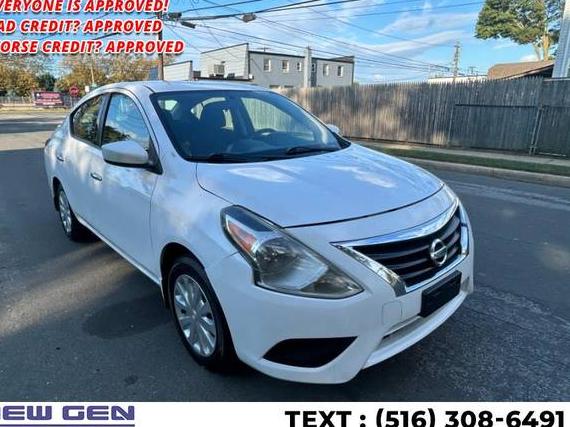 NISSAN VERSA 2019 3N1CN7AP3KL879084 image