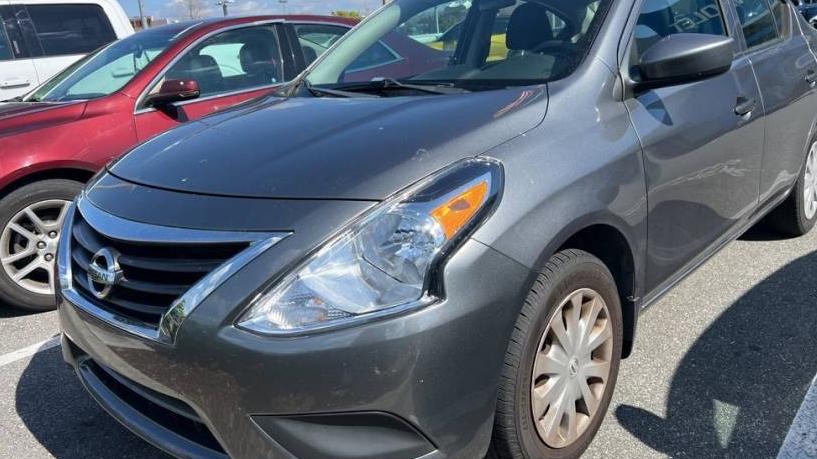 NISSAN VERSA 2019 3N1CN7AP0KL800731 image