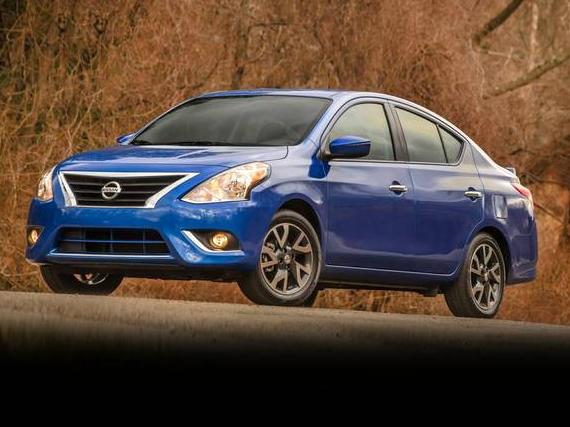 NISSAN VERSA 2019 3N1CN7AP6KL813242 image