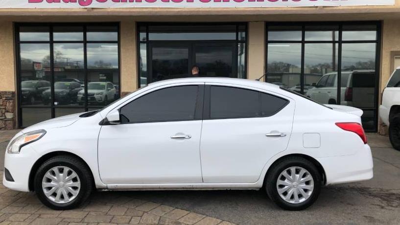 NISSAN VERSA 2019 3N1CN7AP3KL862155 image