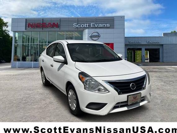 NISSAN VERSA 2019 3N1CN7AP1KL875521 image