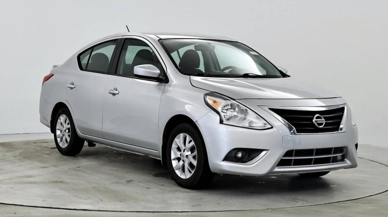 NISSAN VERSA 2019 3N1CN7AP0KL808022 image