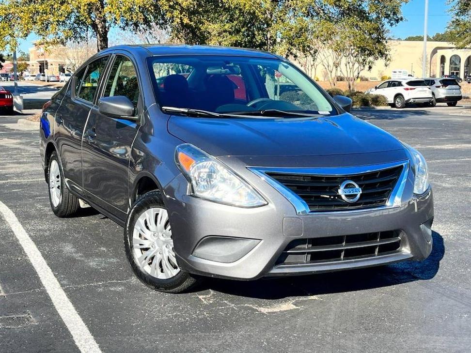 NISSAN VERSA 2019 3N1CN7AP5KL819680 image