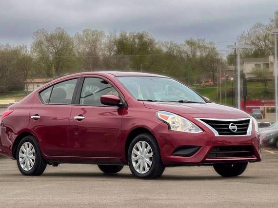NISSAN VERSA 2019 3N1CN7AP3KL849888 image