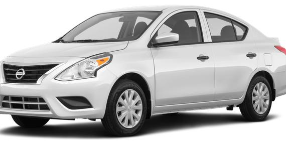 NISSAN VERSA 2019 3N1CN7AP1KL819207 image