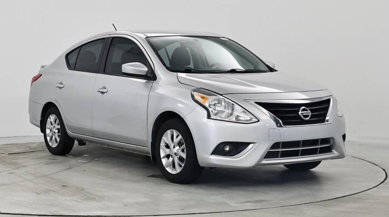 NISSAN VERSA 2019 3N1CN7AP5KL806895 image