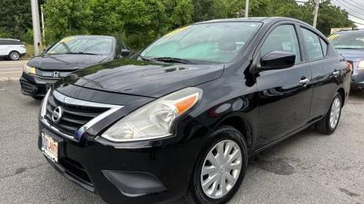 NISSAN VERSA 2019 3N1CN7AP7KL839123 image